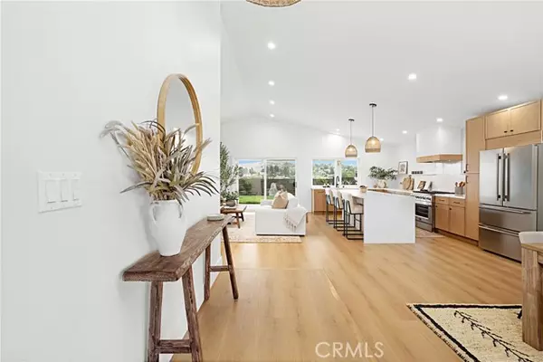 Thousand Oaks, CA 91360,1681 Calle De Oro