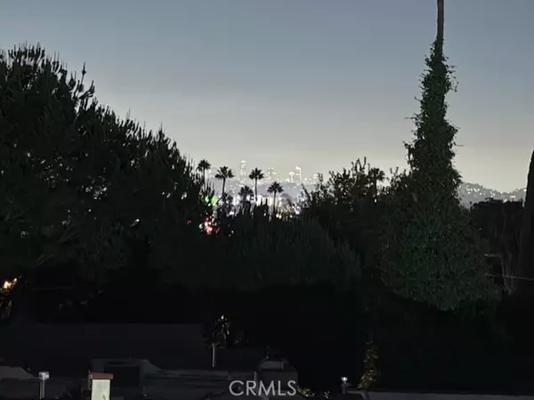 Glendale, CA 91202,430 W Kenneth RD