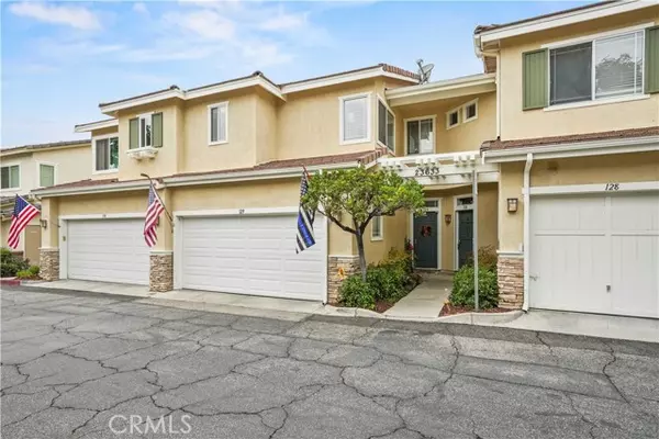Valencia, CA 91354,23633 Big Sky Walk 129