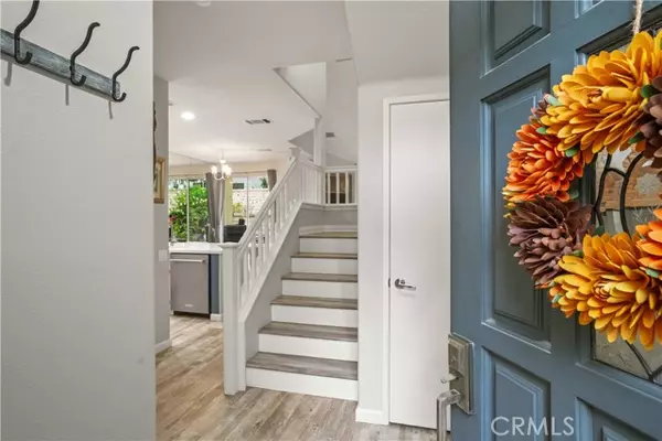 Valencia, CA 91354,23633 Big Sky Walk 129