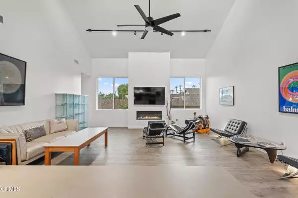 Altadena, CA 91001,1818 New York DR