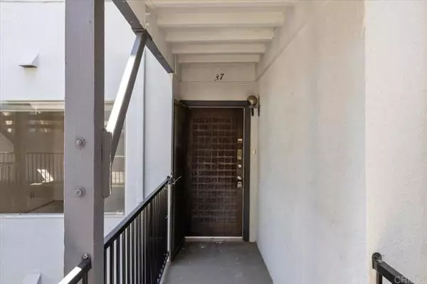 Oceanside, CA 92057,3606 Vista Rey #37