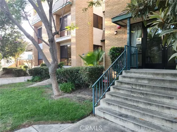 413 Hawthorne 102, Glendale, CA 91204