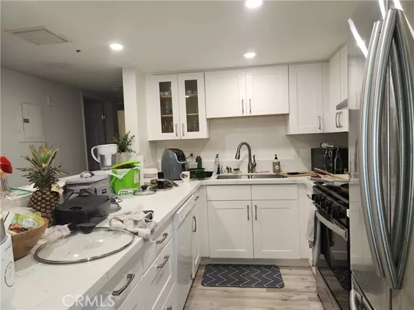 Glendale, CA 91204,413 Hawthorne 102