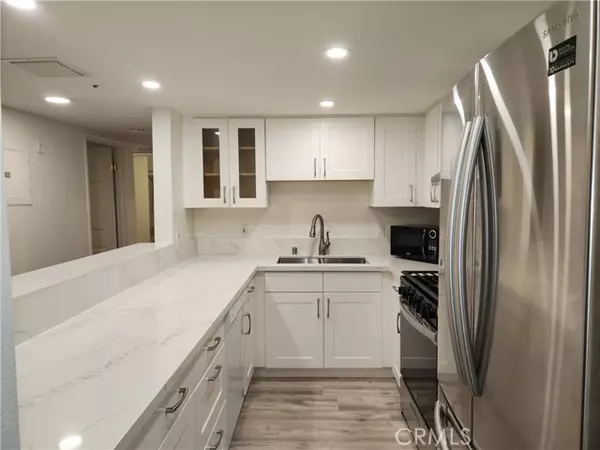 Glendale, CA 91204,413 Hawthorne 102