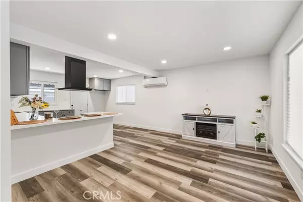 Rialto, CA 92376,109 S Joyce AVE