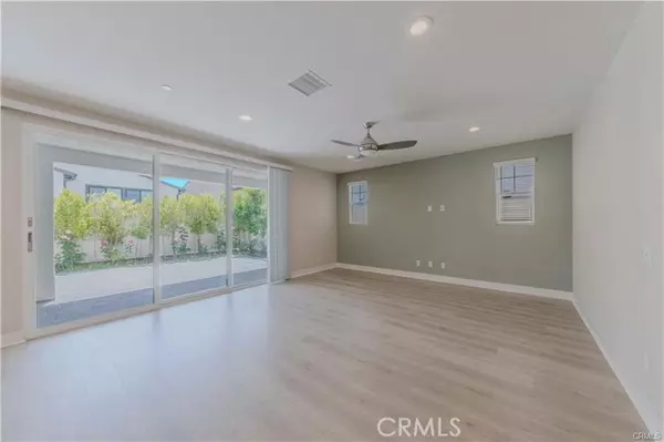 San Pedro, CA 90732,27626 Upton TER