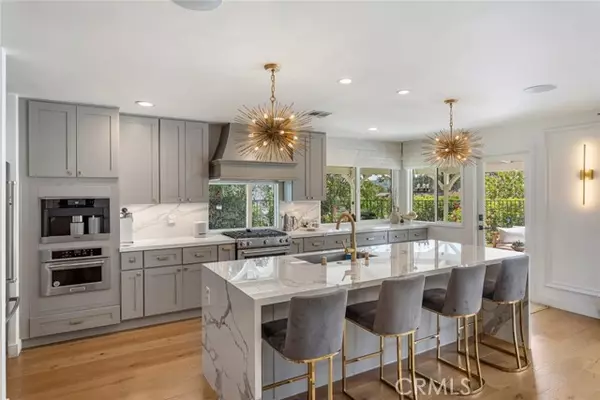 7153 Helmsdale, West Hills, CA 91307