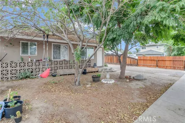 229 South Buena VIS, Hemet, CA 92543