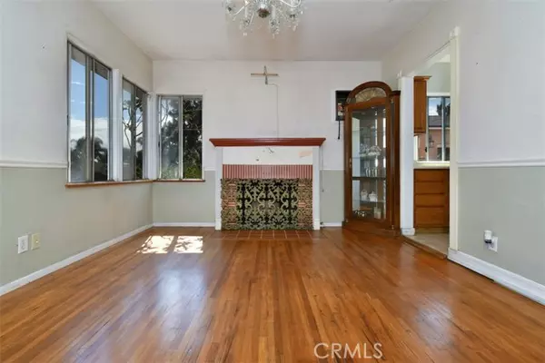 Burbank, CA 91505,1121 N Frederic ST