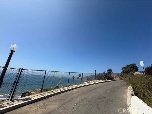 Pacific Palisades, CA 90272,17630 Posetano RD