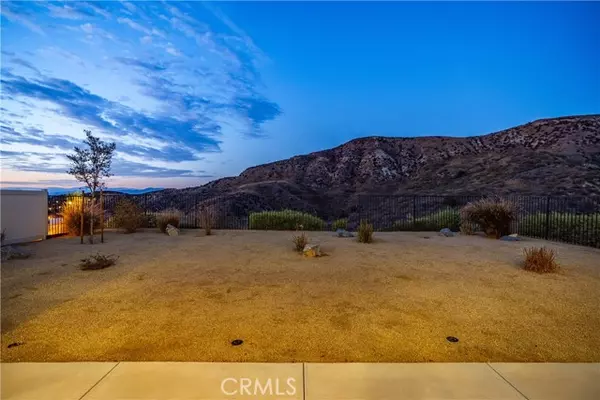 Canyon Country, CA 91387,25051 Hidden Willow CIR