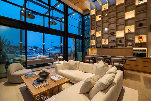 2910 Lafayette AVE, Newport Beach, CA 92663