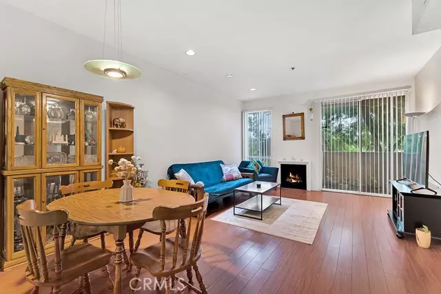 19350 Sherman Way 103, Reseda, CA 91335