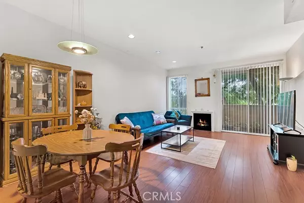 19350 Sherman Way 103, Reseda, CA 91335