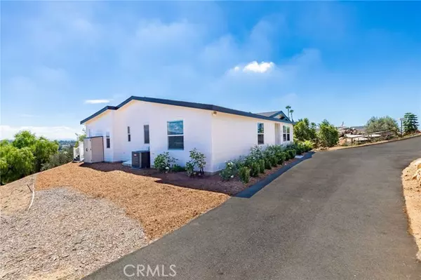 Fallbrook, CA 92028,812 Quail HL