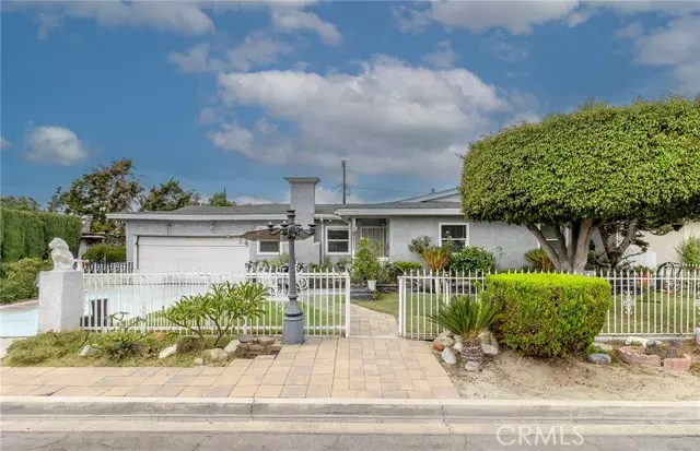 Anaheim, CA 92804,2517 W Merle