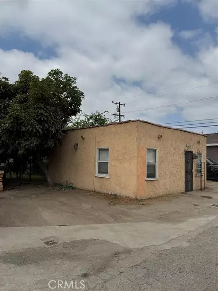 5735 Priory, Bell Gardens, CA 90201