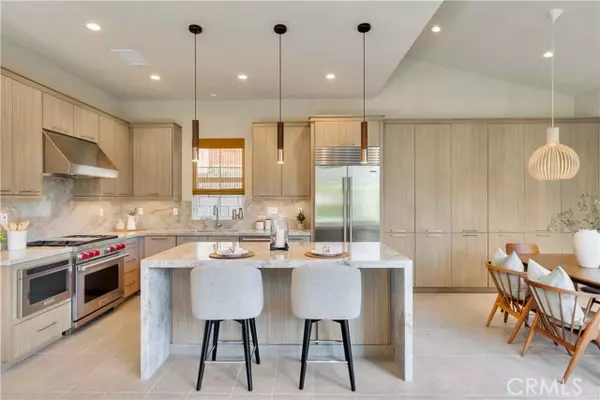 111 Linda VIS, Irvine, CA 92618