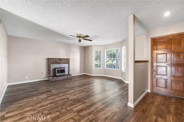 Madera, CA 93637,1688 University