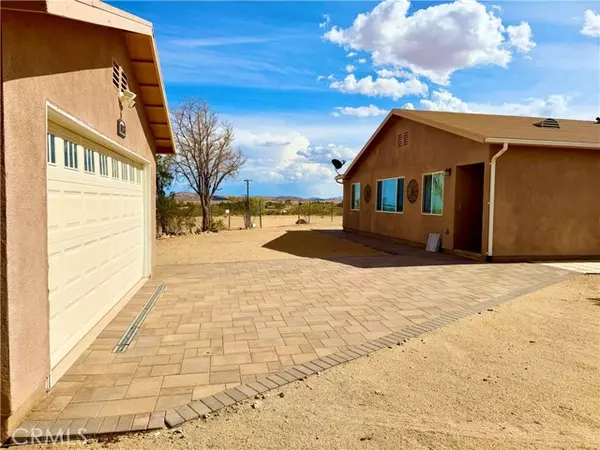 Landers, CA 92285,1525 Dakota