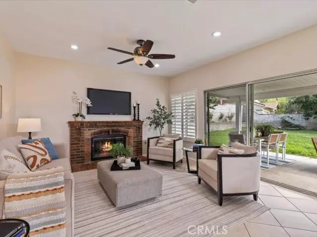 22428 Poplar ST, Saugus, CA 91390