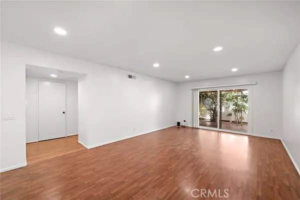 Santa Ana, CA 92705,2606 N Jacaranda ST