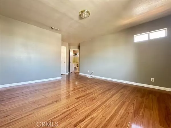 La Puente, CA 91744,920 N Unruh AVE