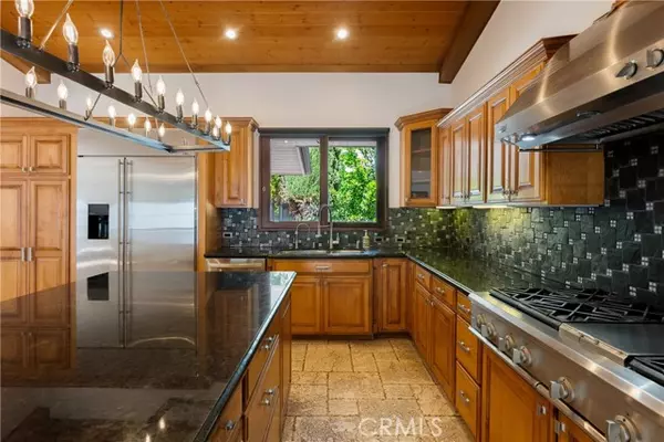 Encino, CA 91436,16350 Mandalay