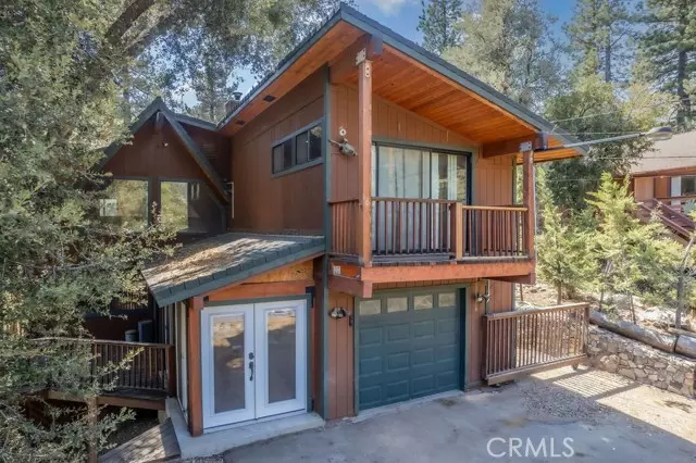 2208 Bernina, CA 93222