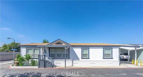 209 Road Runner, Fountain Valley, CA 92708