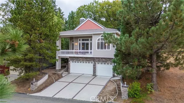 30169 Magic DR, Running Springs, CA 92382