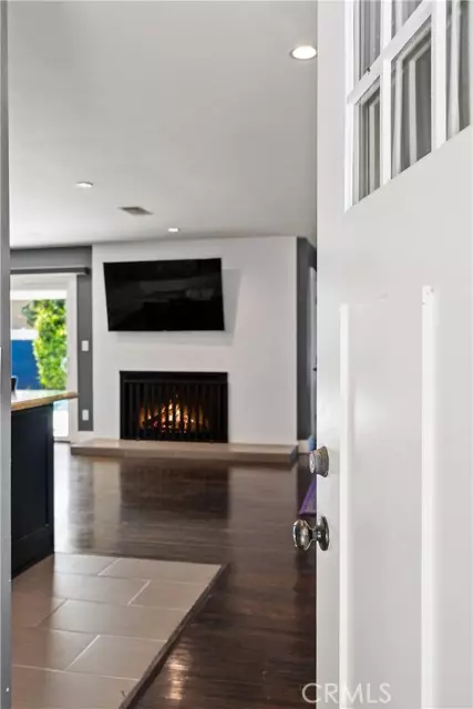 Canoga Park, CA 91304,7845 Nevada AVE