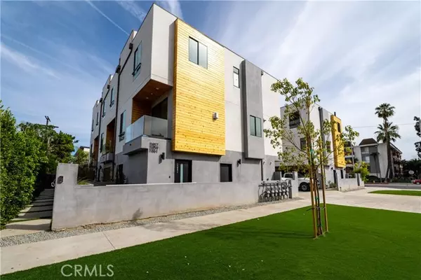 Valley Village, CA 91607,11860 W Flower