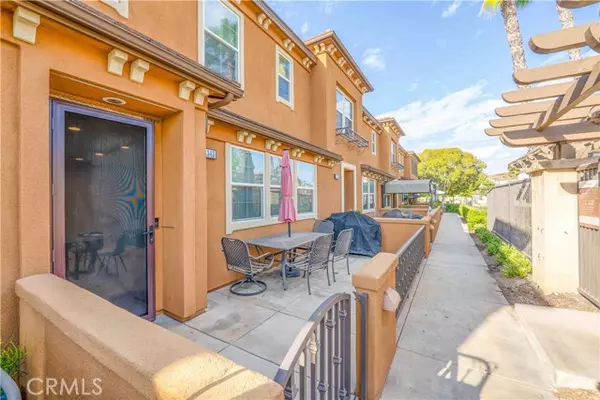 Santa Fe Springs, CA 90670,12343 Azaleas