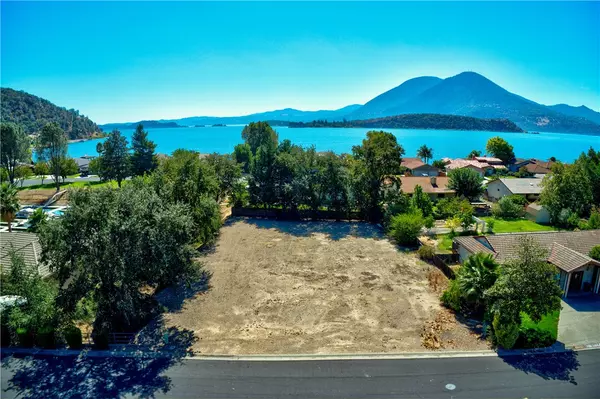 Lucerne, CA 95458,8541 Paradise Valley BLD