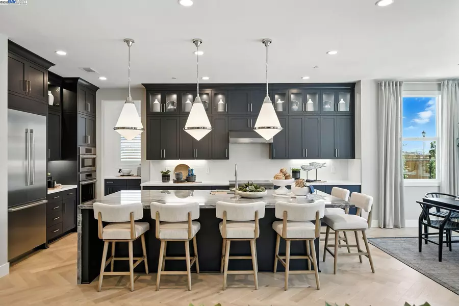 1937 Whitney AVE, Dublin, CA 94568