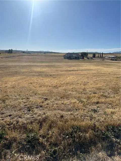 472 Roundup DR, Aguanga, CA 92536