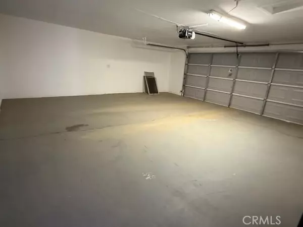 Twentynine Palms, CA 92277,87884 Amboy