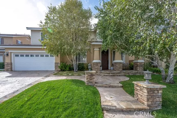 24030 Via Vizcaya, Valencia, CA 91354