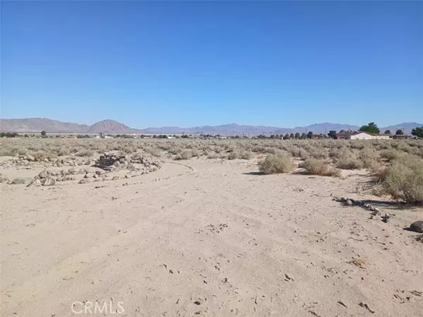 Lucerne Valley, CA 92356,1 E Clark