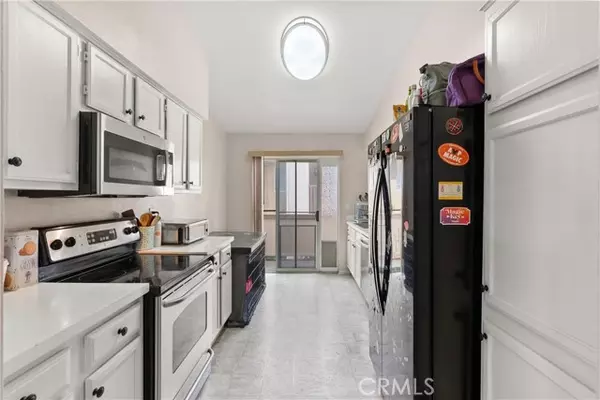 Yorba Linda, CA 92887,5160 Twilight Canyon G