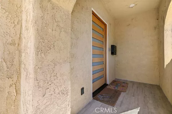 Glendale, CA 91204,545 Ivy ST