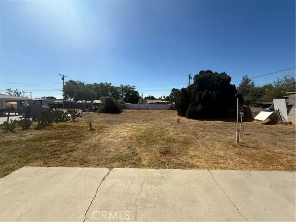 San Bernardino, CA 92404,25219 17th