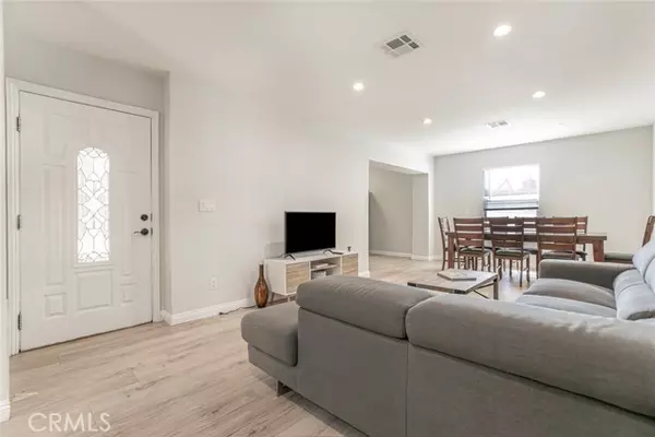 La Crescenta, CA 91214,4805 4805 Lowell