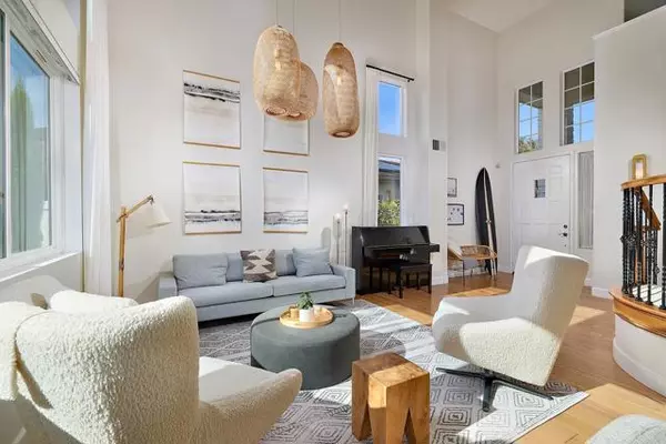 Carlsbad, CA 92011,6729 Lonicera ST