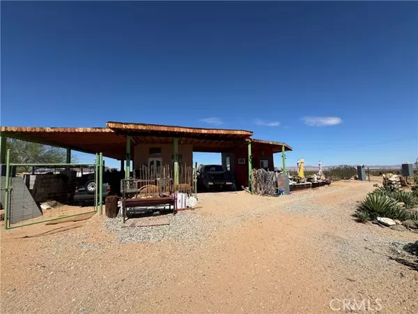 Landers, CA 92285,1990 1990 Bourbon