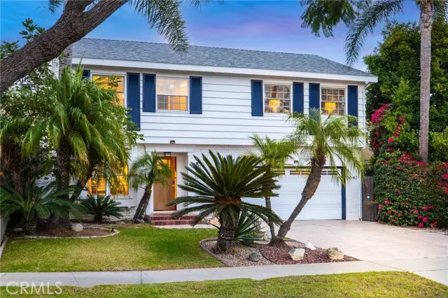 3640 Pine AVE, Long Beach, CA 90807
