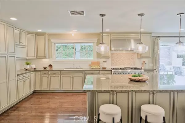 Huntington Beach, CA 92649,17982 Whitford LN