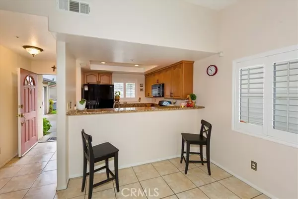 Oxnard, CA 93033,2374 Nash LN